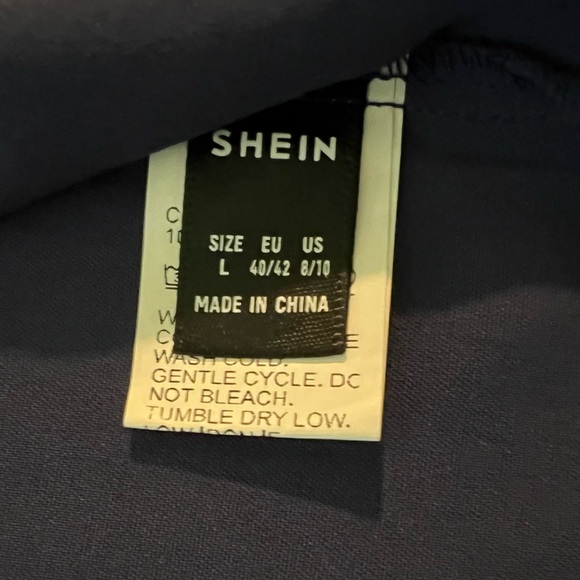 SHEIN large lacy adjustable tank top - Picture 4 of 8